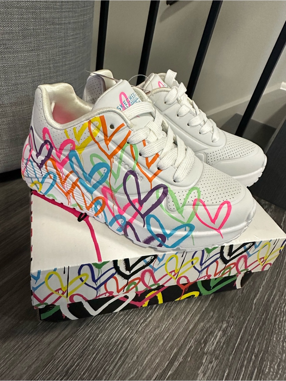 Skechers White Platform Sneakers with Multicolor Heart Design Brand New